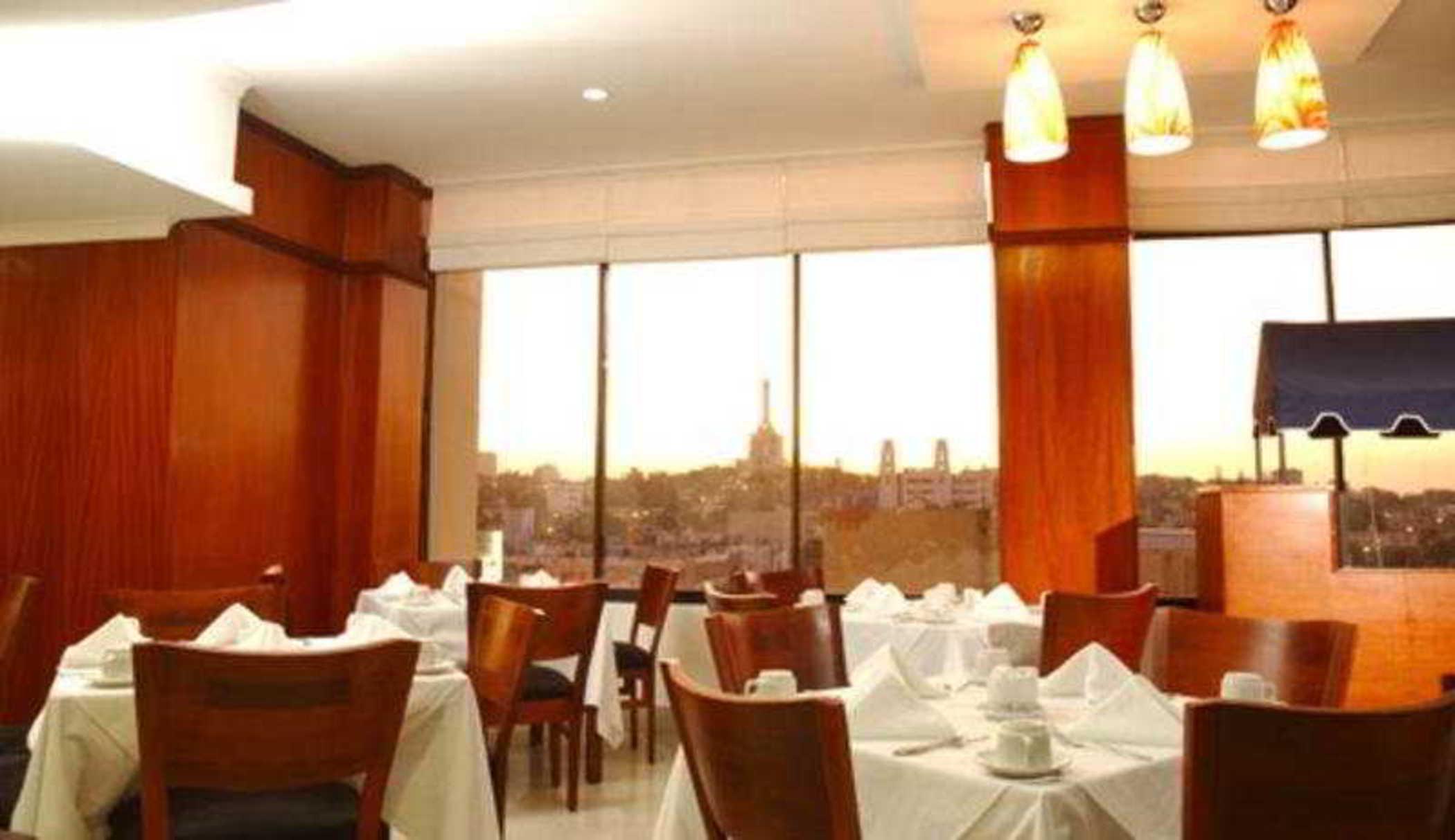 Hotel Hodelpa Centro Plaza Santiago De Los Caballeros Restauracja zdjęcie
